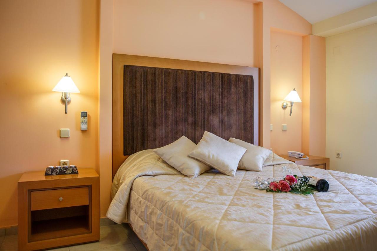 Hotel Serenity Tolón Extérieur photo