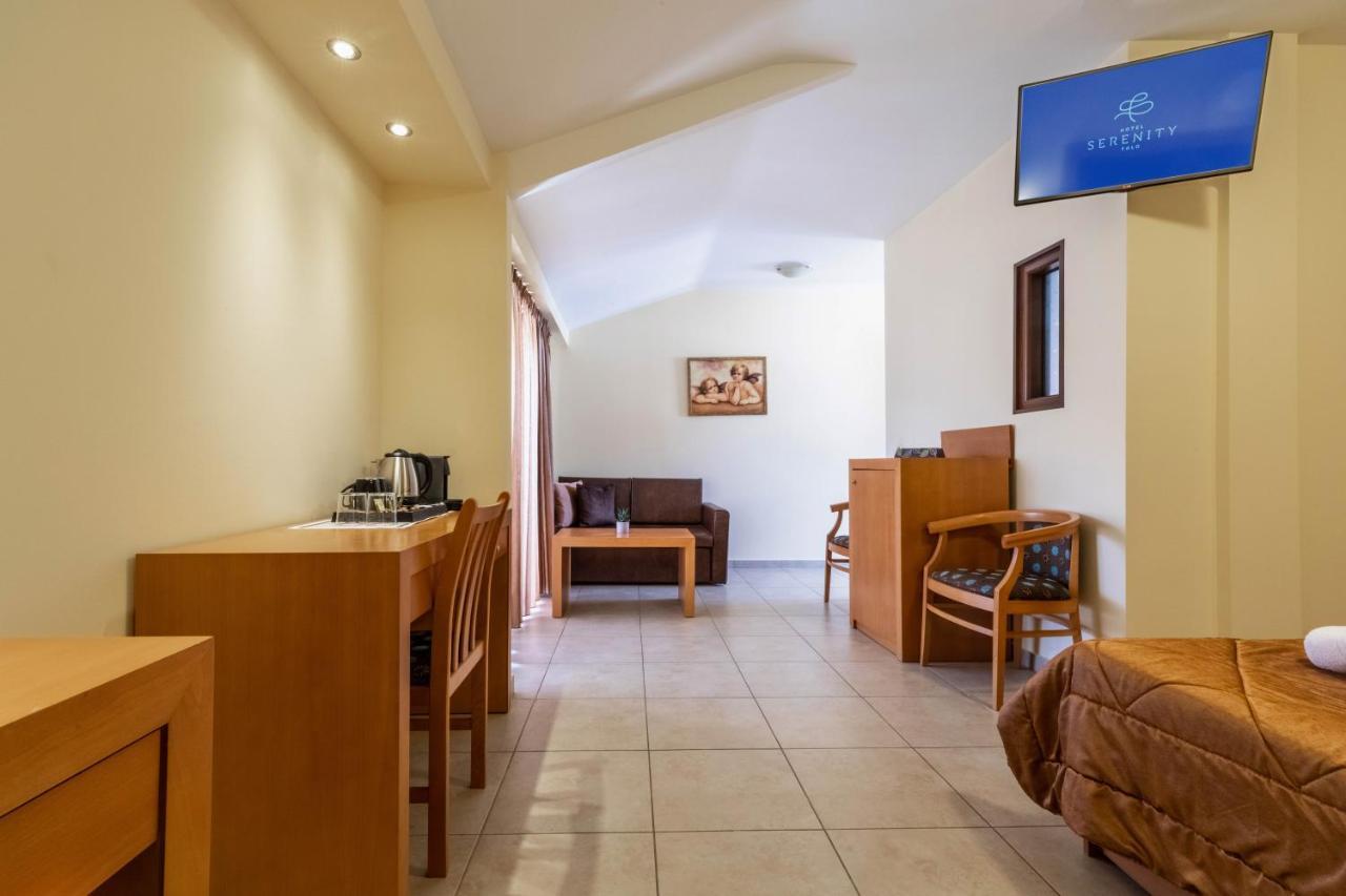 Hotel Serenity Tolón Extérieur photo