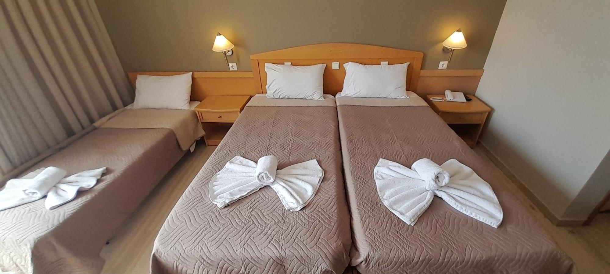 Hotel Serenity Tolón Extérieur photo