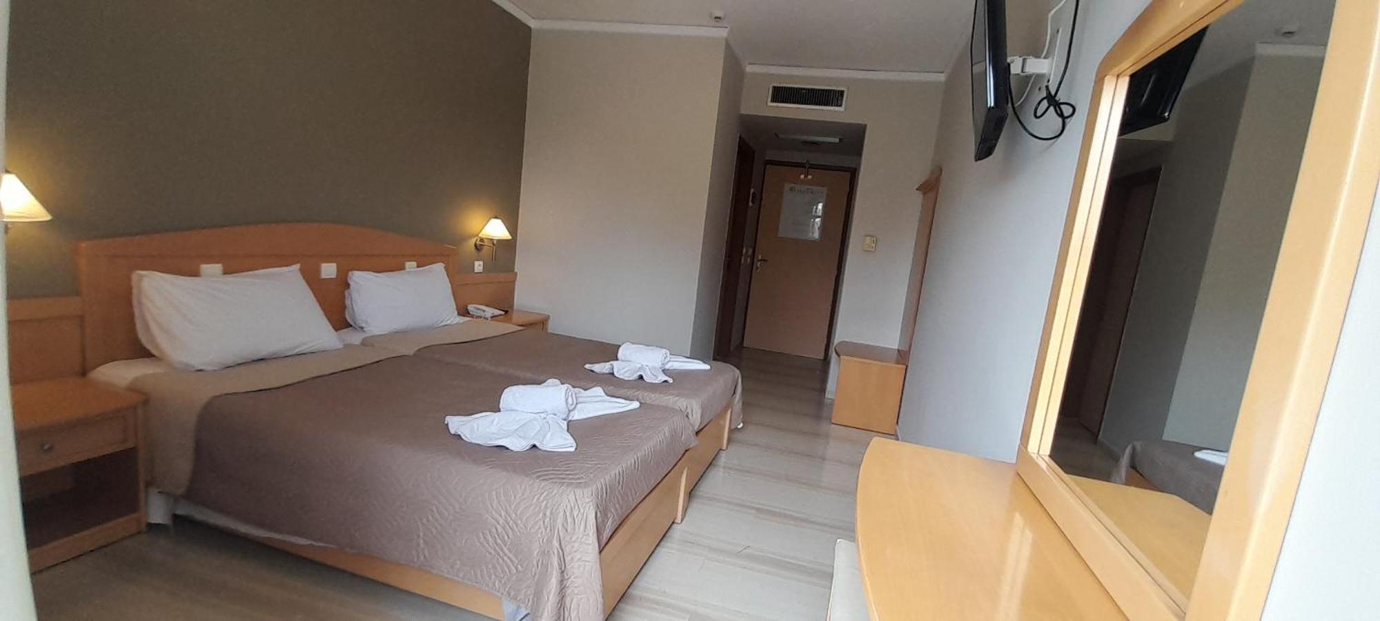 Hotel Serenity Tolón Extérieur photo